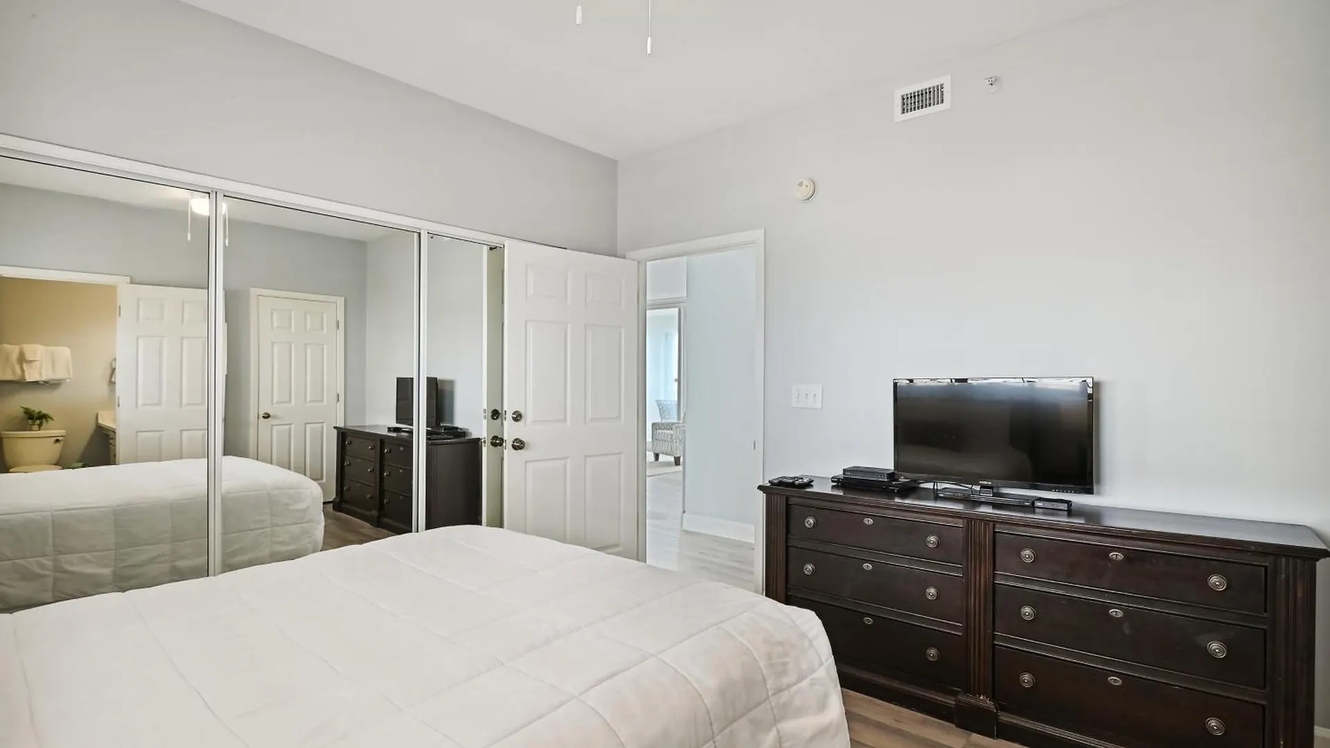 Oceania 503- By Holiday Isle Properties Destin Apartment